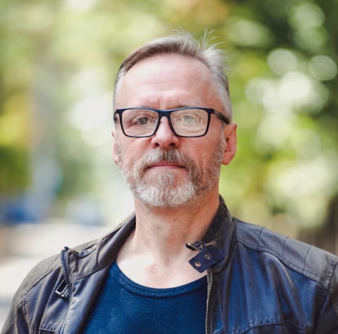 Hans, 62